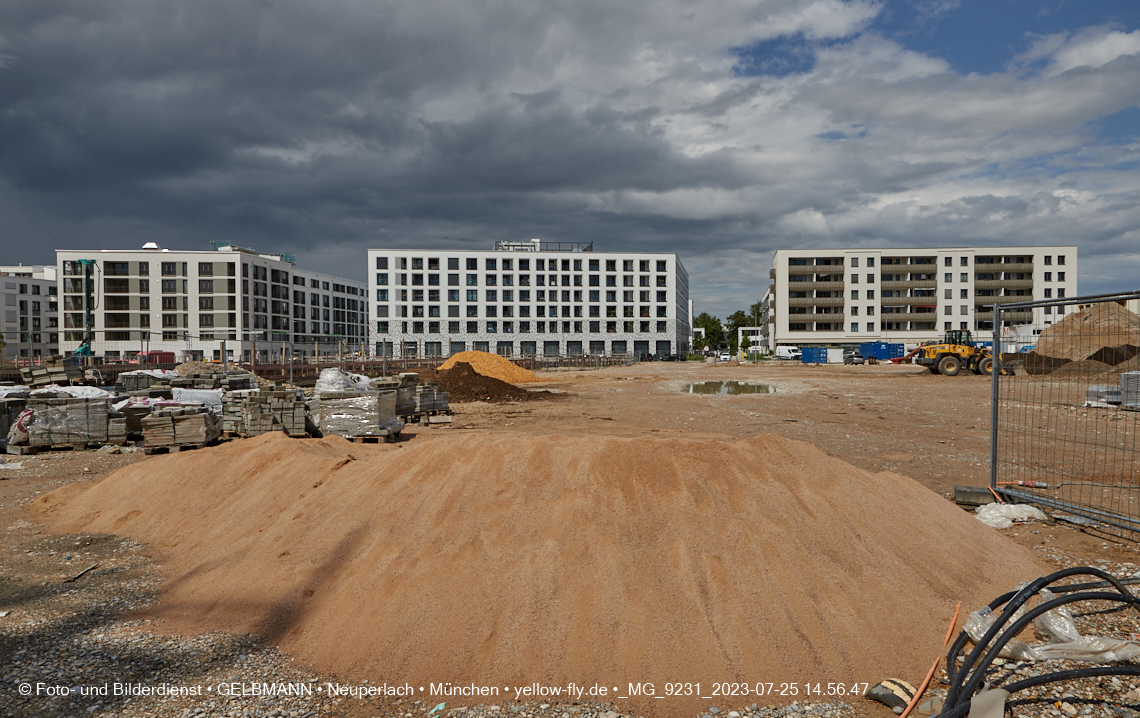 25.07.2023 - Rundgang im Alexisquartier in Neuperlach
